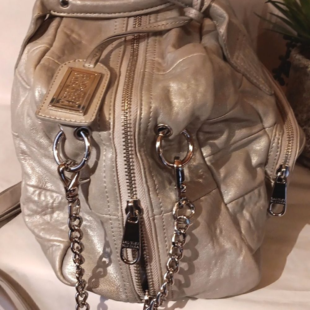 Badgley Mischka Kisha Large Bag - Picture 3 of 14